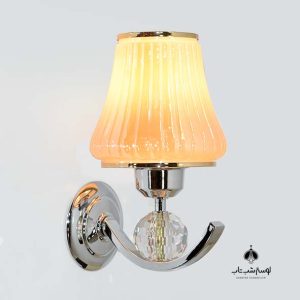 لوستر دیواری کد 160 شب تاب کروم با شید بلوری
