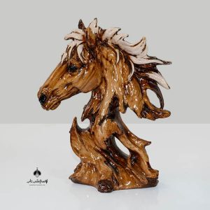 FRZ مجسمه کله اسب