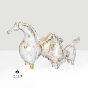 FRZ مجسمه اسب کوچک و بزرگ سفید طلایی